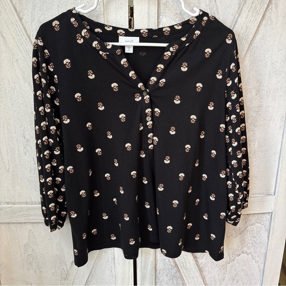 Pure Jill Split Neck Top Women’s Medium Petite Black Mixed Print